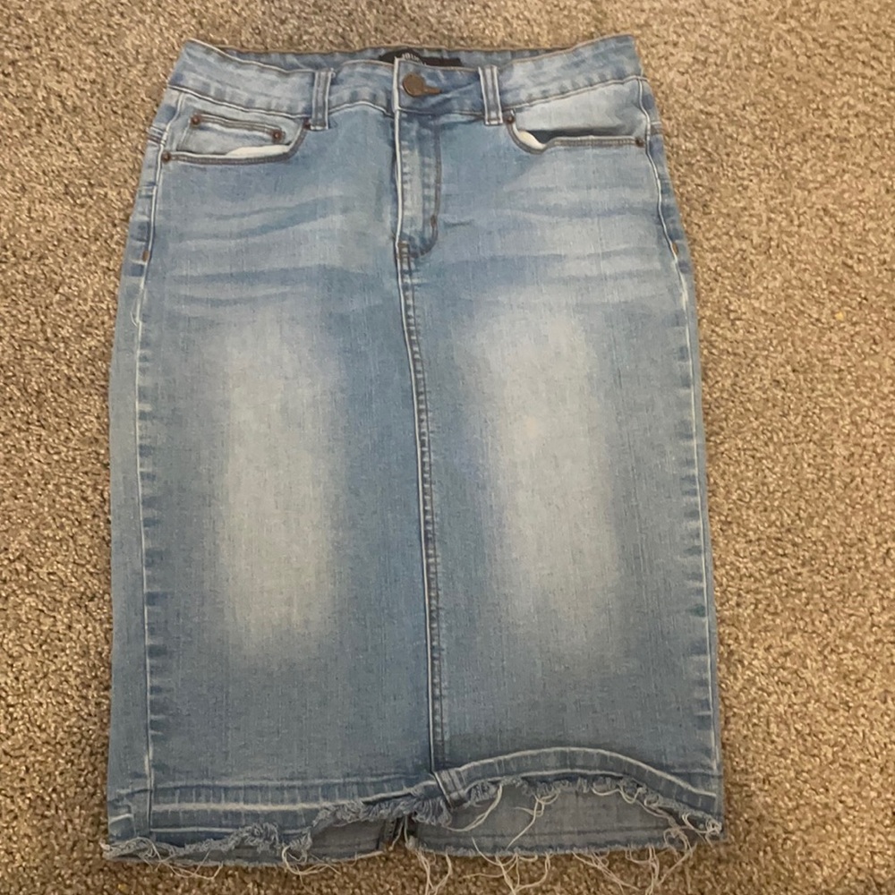 Denim skirt